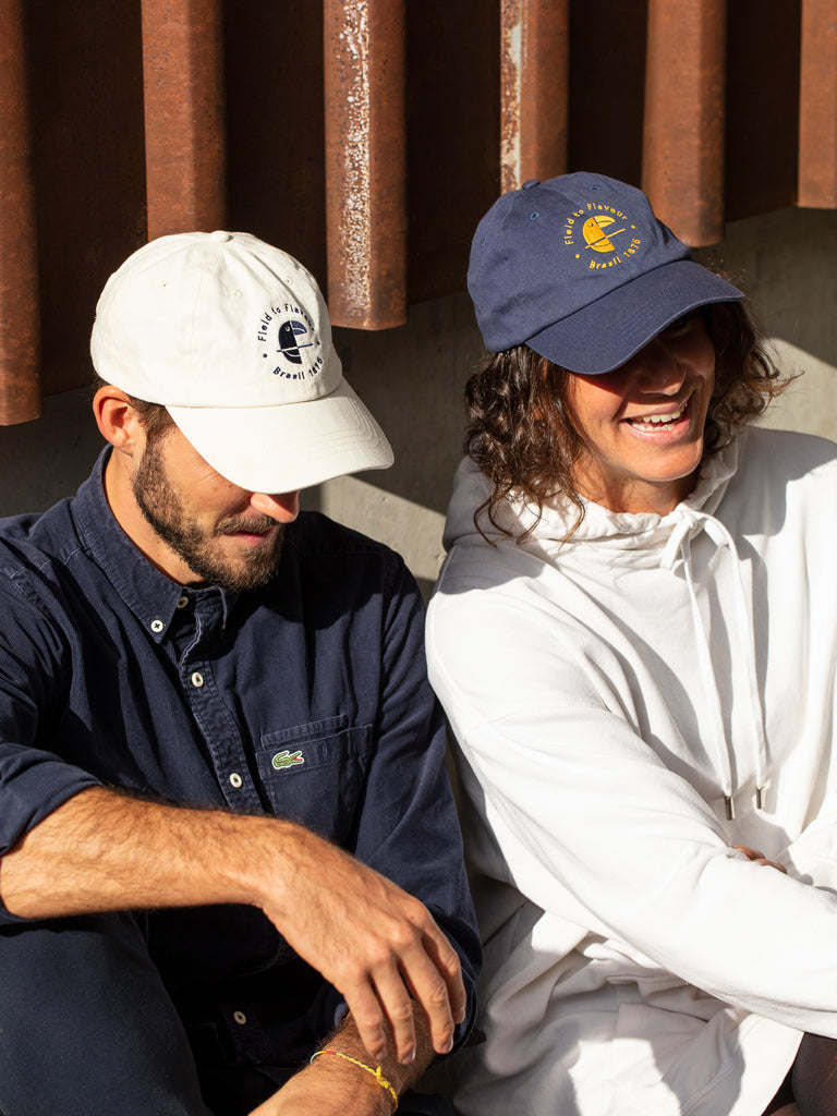Caps